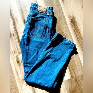 Levi Low Pro Straight